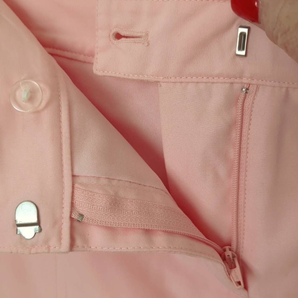 Izod XFG golf skort - Picture 5 of 7